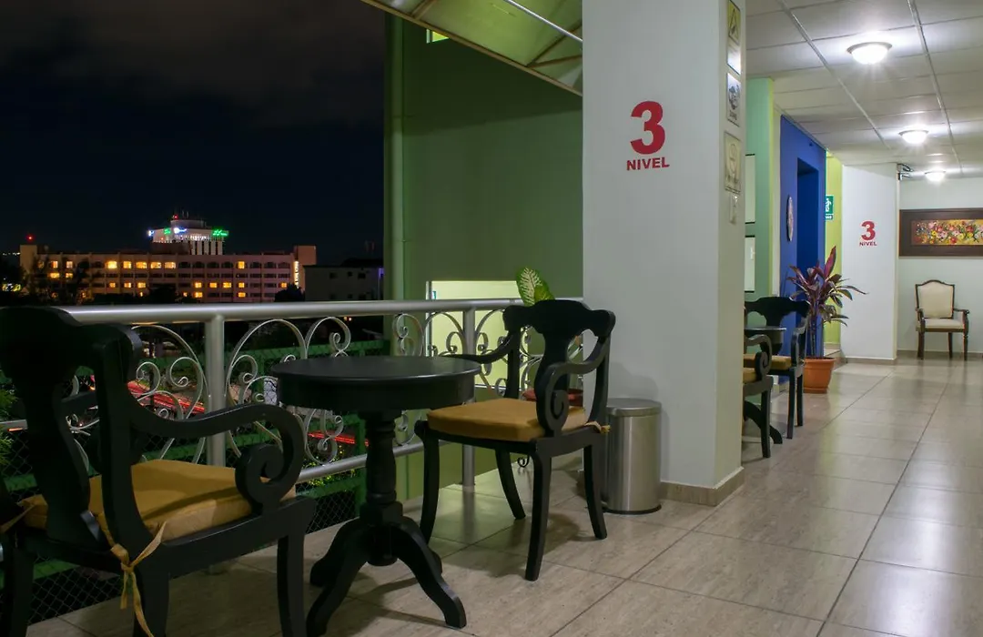 Hostal de Asturias-1